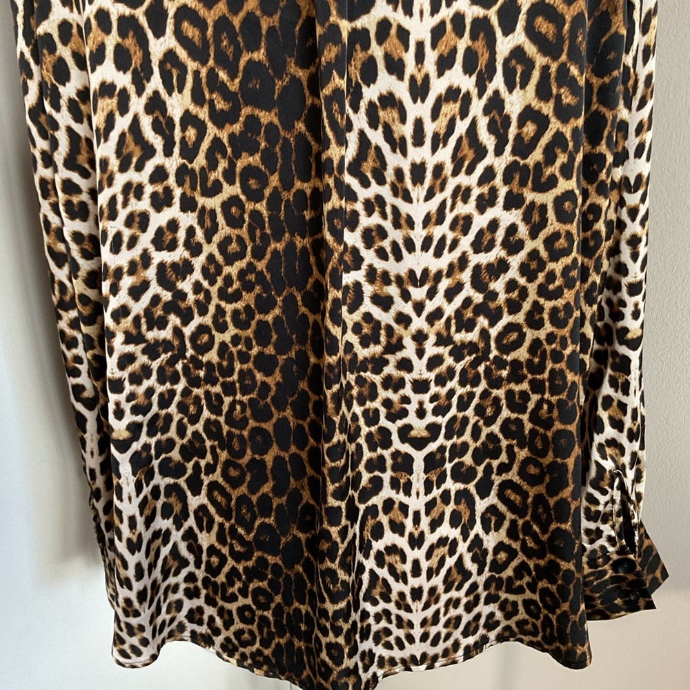 Calliope Leopard Print Satin Button Down Blouse Size XL Animal Print - Picture 10 of 10